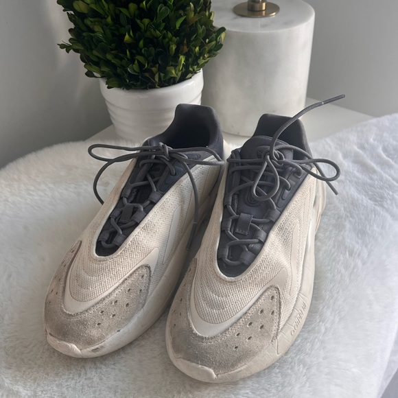 Kids Adidas Originals Ozelia Sneaker - Picture 4 of 16